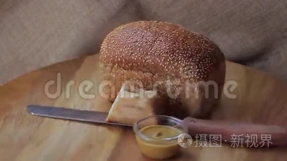 芝麻面包和零食视频