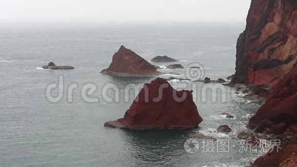 马德拉岛上的岩石视频