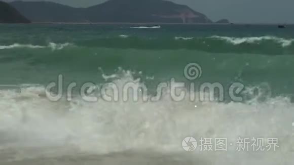 大东海海滩南海巨浪股市录像视频