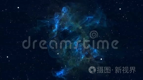 接近奇妙而多彩的星云