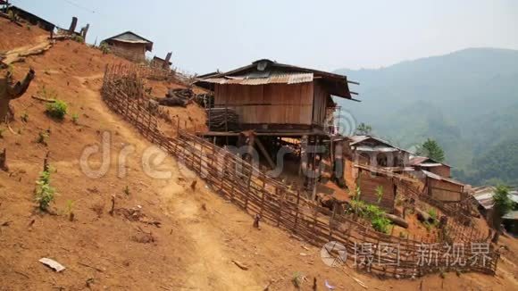 老挝PongsaliAkha部落村土著部落文化