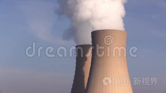 反对蓝天的核电站视频