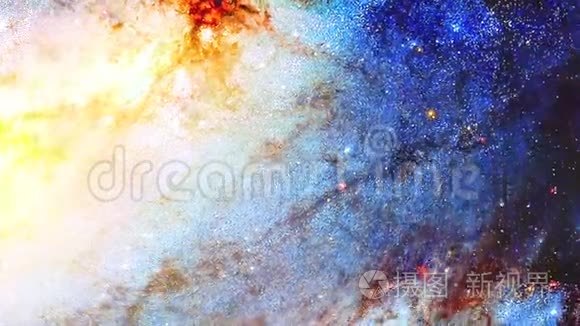 宇宙空间和恒星，彩色宇宙抽象背景和图形效果。