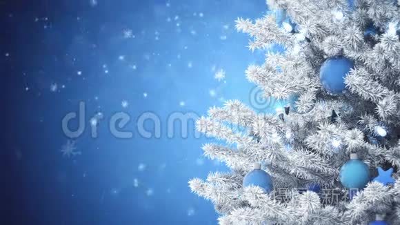 雪花飘落的新年树视频