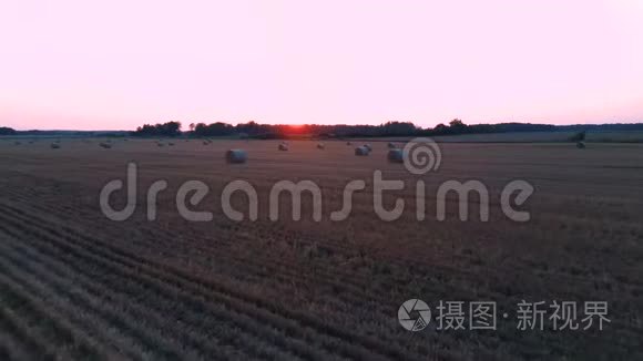 飞上田野，干草卷日出。 海贝尔在4k雷亚尔德隆的射门。