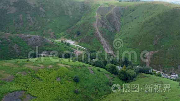 英国卡丁磨坊山谷的鸟瞰图视频