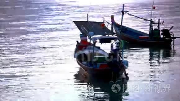 泰国渔民准备出海捕鱼视频