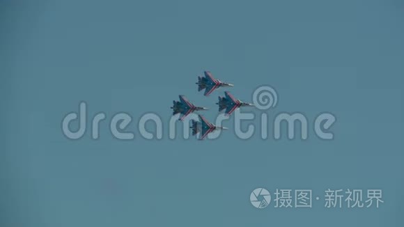 俄罗斯空军空中小组视频