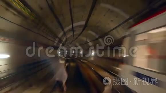 隧道列车速度视频