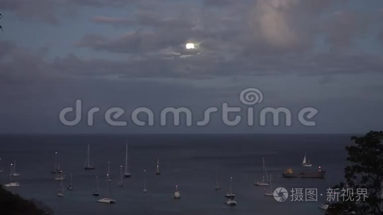 加勒比海的月亮视频