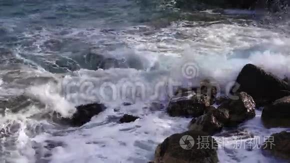 波浪破碎海岸慢运动视频