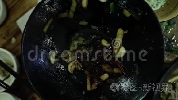 韩国热锅韩国餐厅视频
