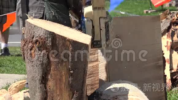 电锯，木材切割