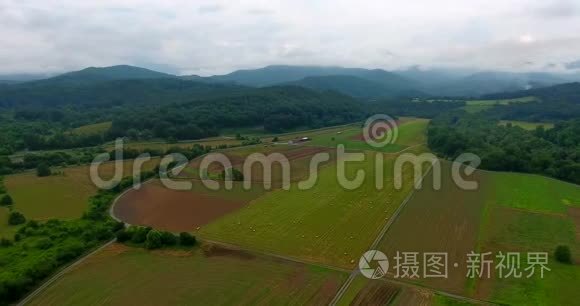 大烟山是美丽的景色视频