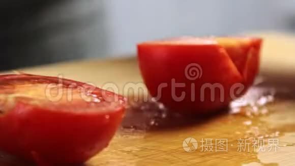 用蔬菜配方切菜为鳄梨酱视频