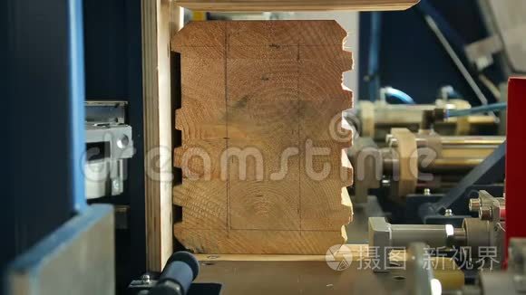 木工企业木工机械的工作视频