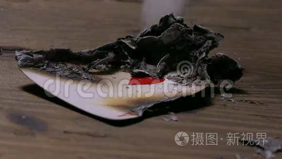 抽扑克红心王牌视频