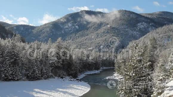 西米尔卡梅恩河冬季雪视频