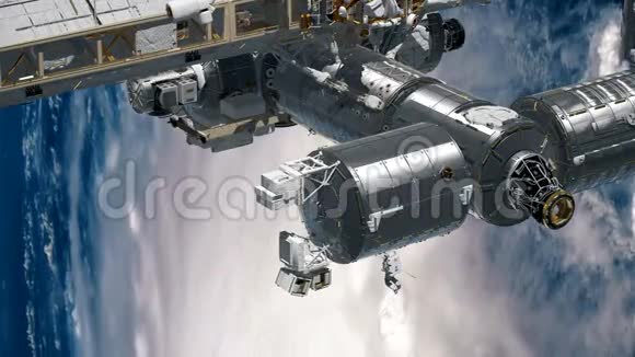 国际空间站国际空间站对地球大气层旋转的CG动画宇航员太空行走这方面的要素视频的预览图