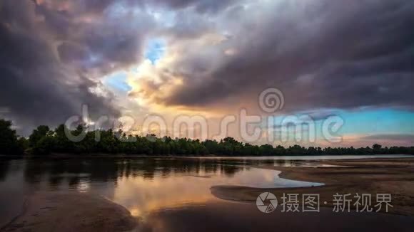 雨云，雨起.. 时间流逝