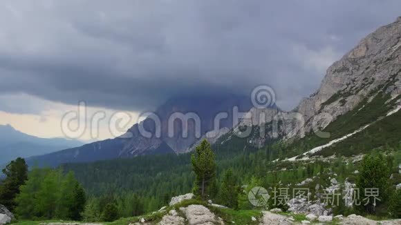 多洛米茨的高山景观视频