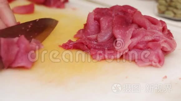 牛肉牛排切割视频