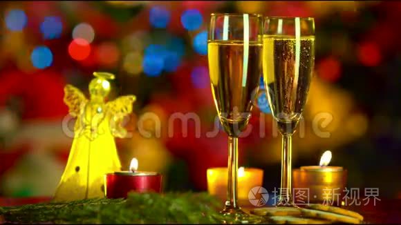 两杯香槟庆祝圣诞视频