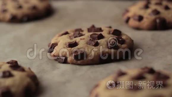 巧克力芯片美国饼干后烤箱视频