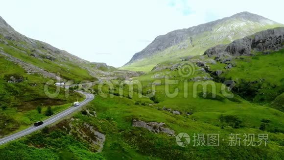 飞越苏格兰高地的嘉能可美景视频