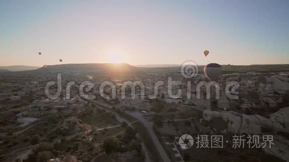 天空中的热气球视频