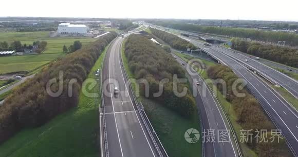 荷兰高速公路的空中拍摄视频