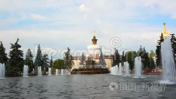 莫斯科，喷泉。 主要国家的石流