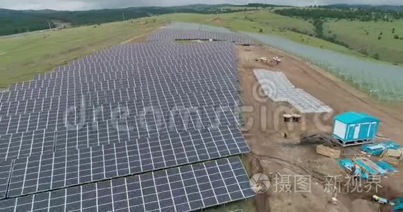 太阳能电池板能源电力建筑安装视频