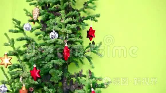 圣诞装饰圣诞树用圆锥形视频