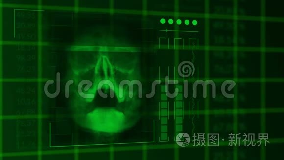 扫描一个人的头骨，循环绿色的hud接口医疗设备