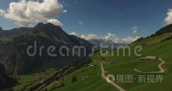 美丽的山景，高山路，瑞士