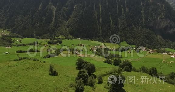 美丽的山景，高山路，瑞士