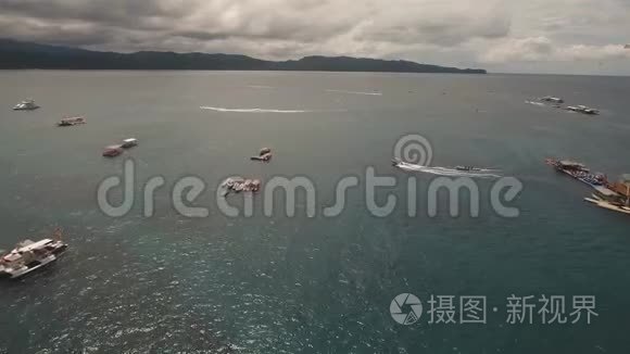 海上的水上活动视频