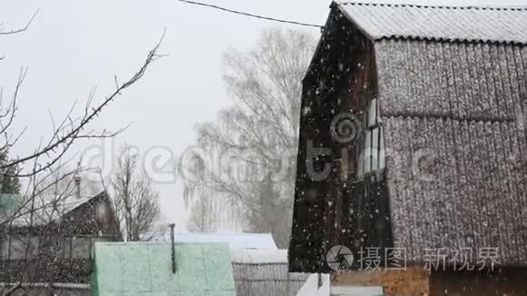 冬天的暴风雪视频