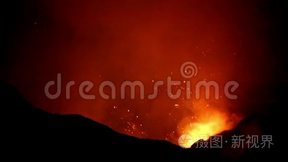 瓦努阿图火山爆发视频