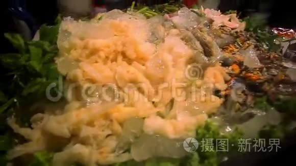 传统泰国菜和新鲜食材视频