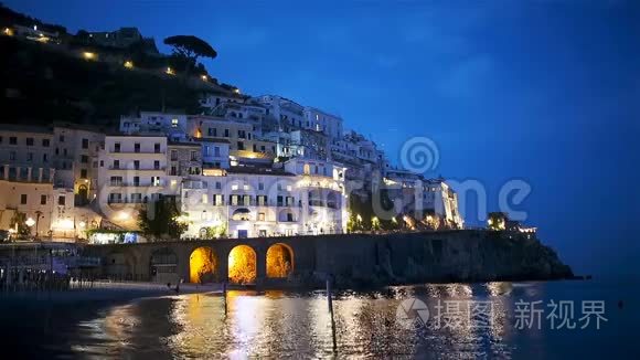 意大利美丽的沿海城镇-阿马尔菲海岸美丽的阿马尔菲