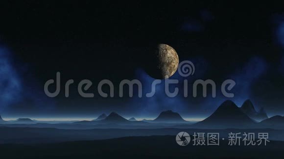 不明飞行物坠落到外星球