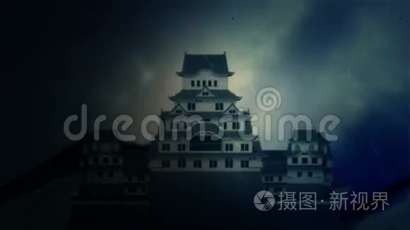 闪电风暴雨下日本古堡视频