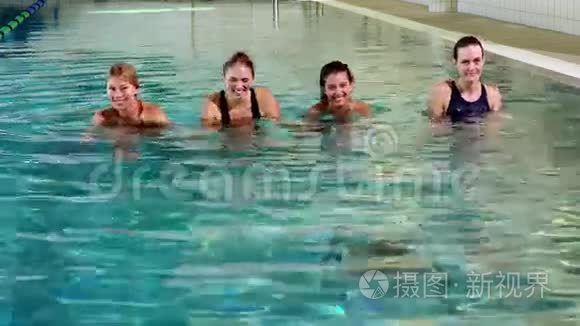 适合女人做水上有氧运动视频