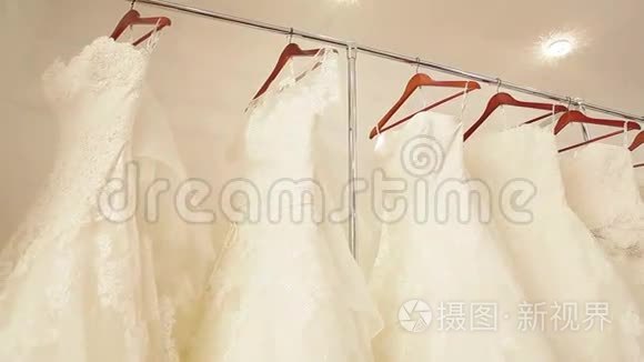 新娘精品店的婚纱视频