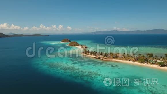 环礁湖和岛屿的海景视频