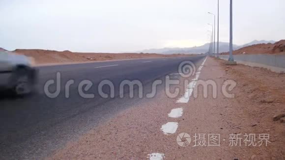 沙漠之路视频