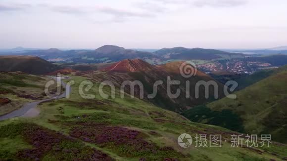 日落时俯瞰风景优美的陆地视频