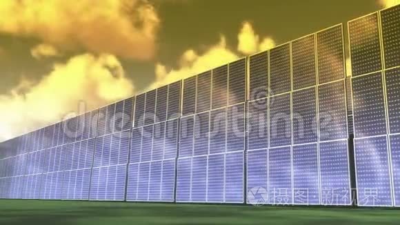 太阳能电池板-绿色自由能，延时云飞行。